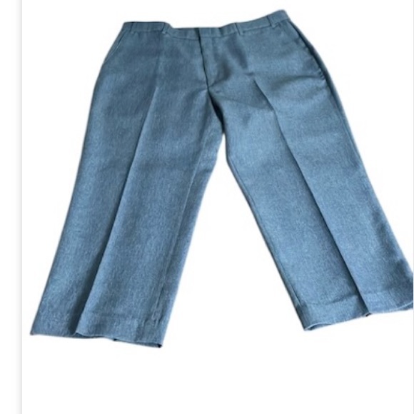 Action Slacks by Levis Strauss & Co Dress/Casual Pant size 40x24 - Picture 1 of 10